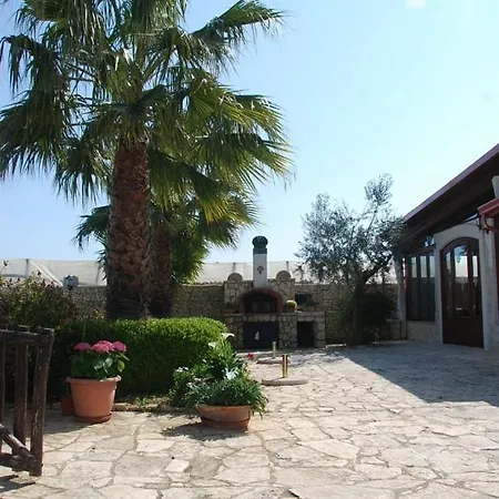 Dal Canonico * Mola di Bari