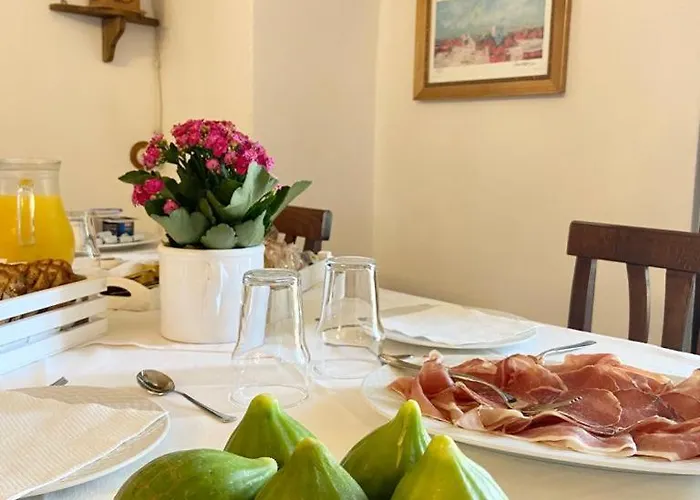 Dal Canonico Feriehus Mola di Bari